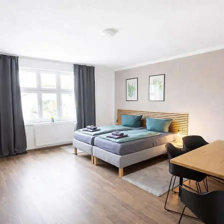 Apartment Larooms - Np23 - 4 Einzelbetten - Parkplatz - Naehe Infra Leuna - Ideal Fuer Teams Merseburg