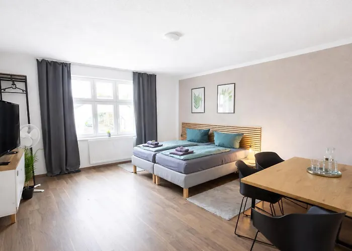 Apartmán Larooms - Np23 - 4 Einzelbetten - Parkplatz - Naehe Infra Leuna - Ideal Fuer Teams Merseburg