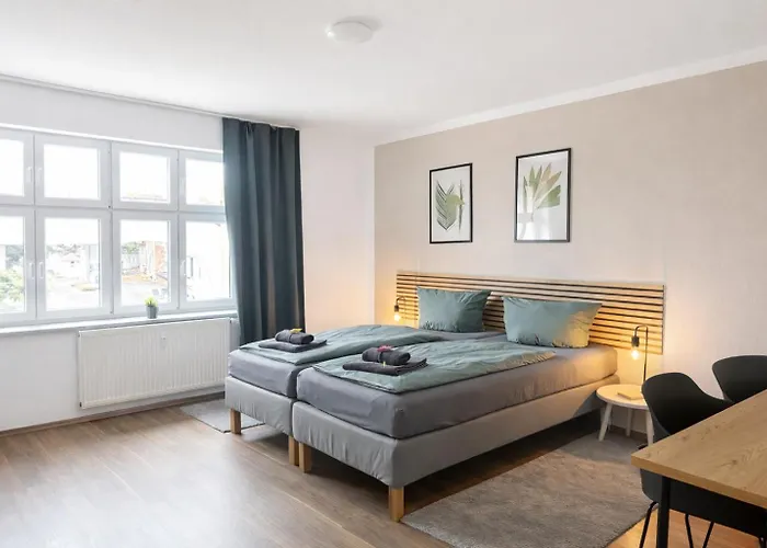 Larooms - Np23 - 4 Einzelbetten - Parkplatz - Naehe Infra Leuna - Ideal Fuer Teams * Merseburg